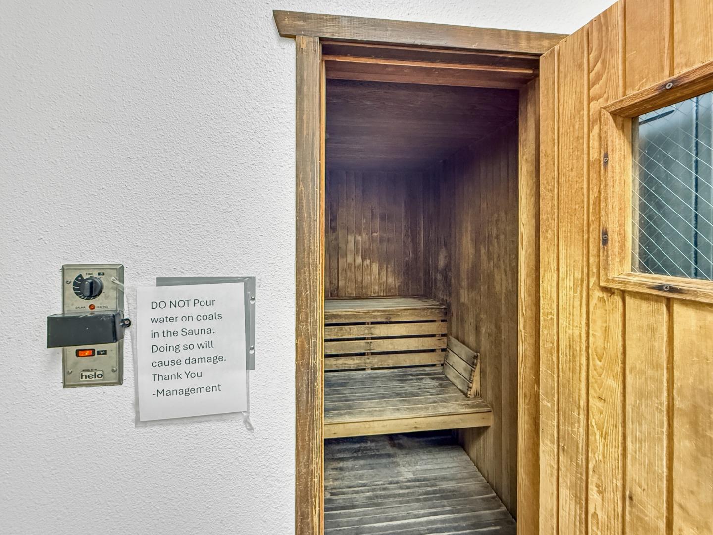 Detail Gallery Image 21 of 25 For 21239 Gary Dr #110,  Castro Valley,  CA 94546 - 2 Beds | 2 Baths