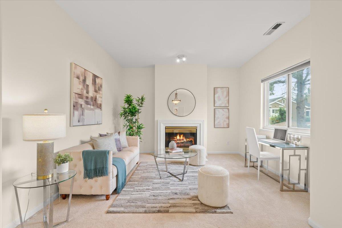 Detail Gallery Image 16 of 27 For 1436 Sandringham Way, San Jose,  CA 95126 - 4 Beds | 3 Baths