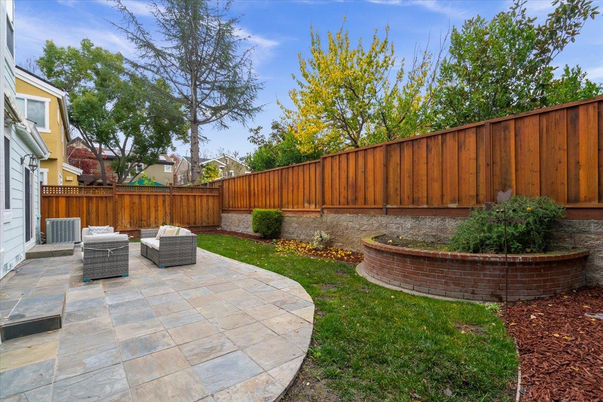 Detail Gallery Image 25 of 27 For 1436 Sandringham Way, San Jose,  CA 95126 - 4 Beds | 3 Baths