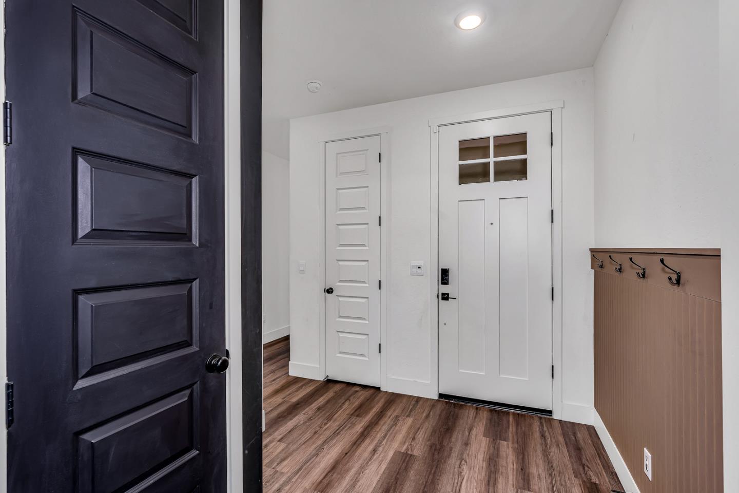 Detail Gallery Image 9 of 39 For 396 Broadstone Ct, Los Banos,  CA 93635 - 4 Beds | 2 Baths