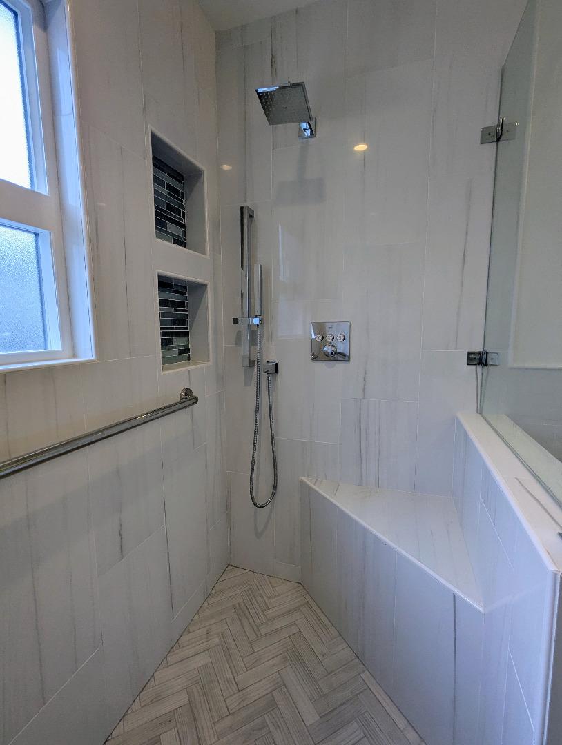 Detail Gallery Image 21 of 27 For 41 Inner Cir, Redwood City,  CA 94062 - 3 Beds | 2 Baths