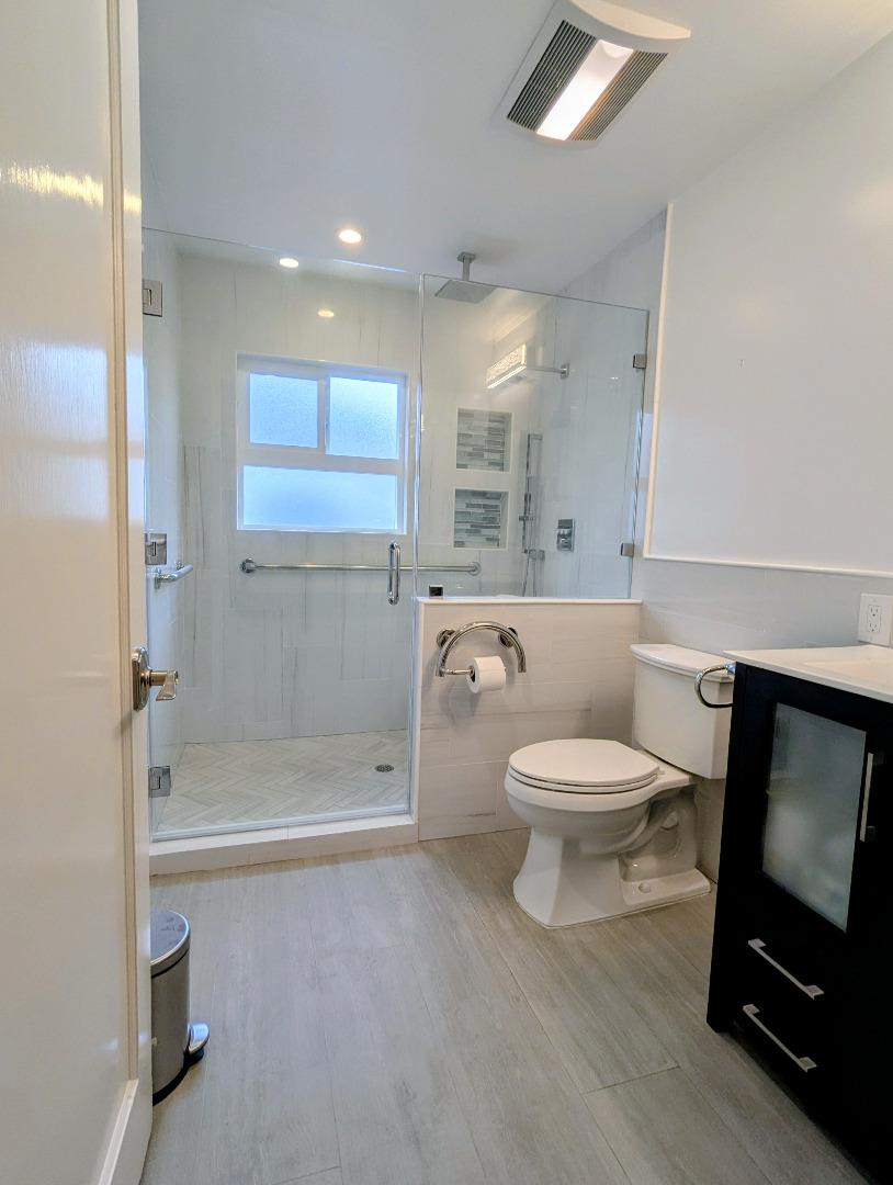 Detail Gallery Image 24 of 27 For 41 Inner Cir, Redwood City,  CA 94062 - 3 Beds | 2 Baths