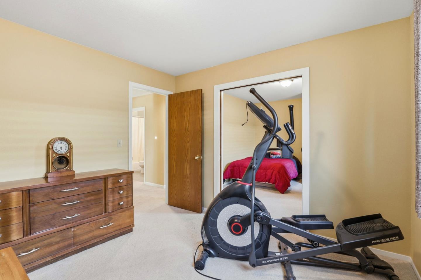 Detail Gallery Image 21 of 34 For 1650 Sausalito Dr, Hollister,  CA 95023 - 4 Beds | 2 Baths