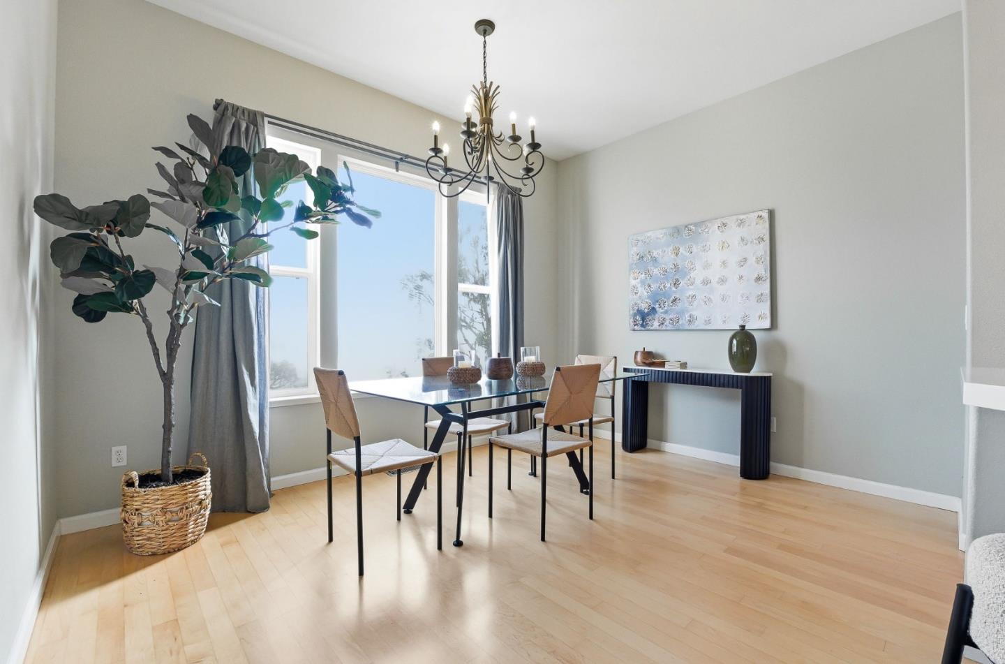 Detail Gallery Image 11 of 35 For 134 Cliff Swallow Ct, Brisbane,  CA 94005 - 2 Beds | 2 Baths