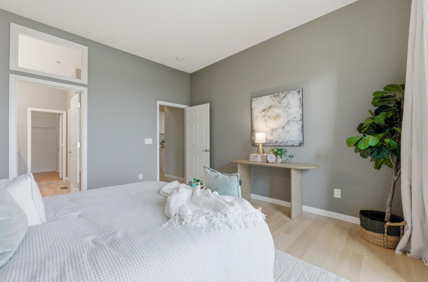 Detail Gallery Image 21 of 35 For 134 Cliff Swallow Ct, Brisbane,  CA 94005 - 2 Beds | 2 Baths