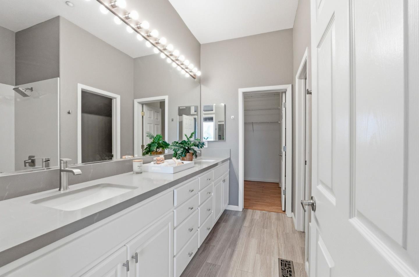 Detail Gallery Image 24 of 35 For 134 Cliff Swallow Ct, Brisbane,  CA 94005 - 2 Beds | 2 Baths