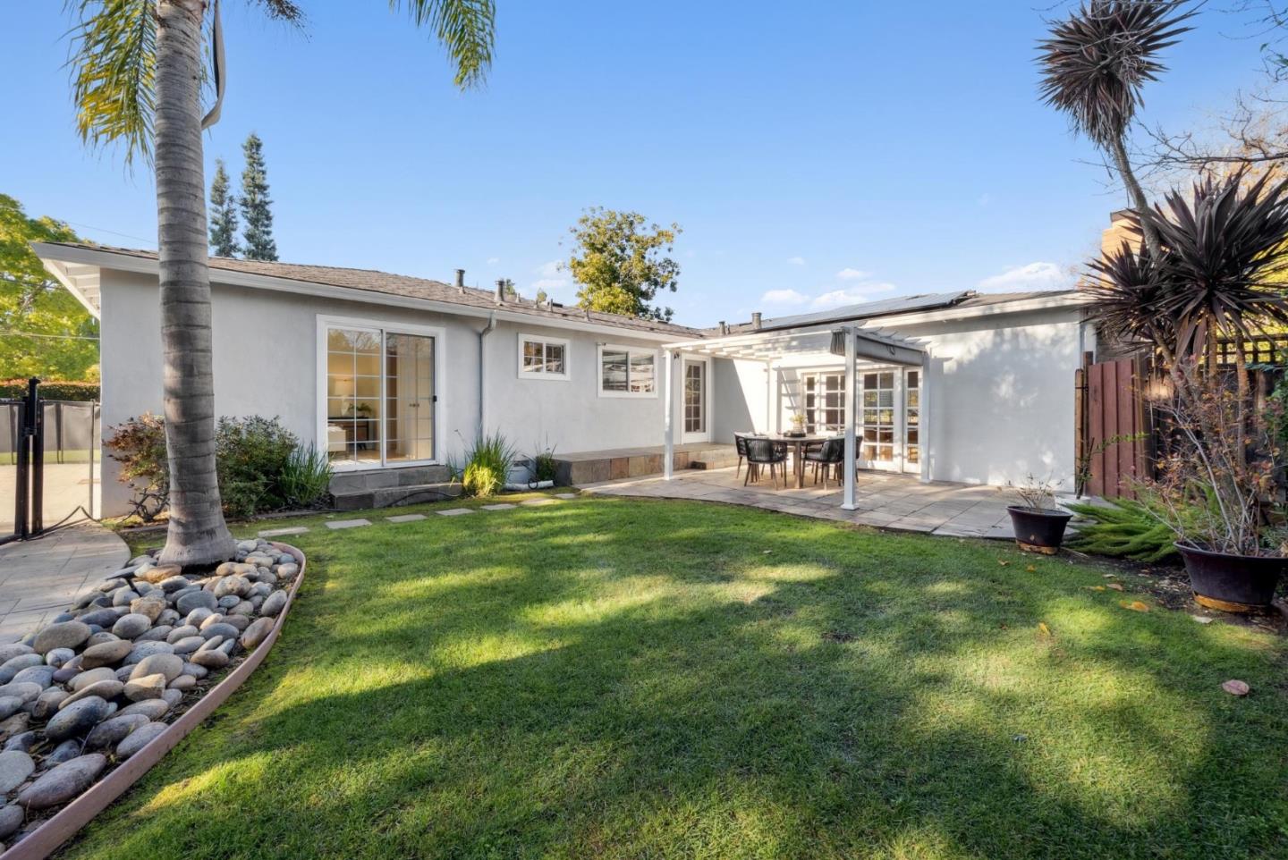 Detail Gallery Image 16 of 31 For 18724 Mccoy Ave, Saratoga,  CA 95070 - 3 Beds | 2 Baths