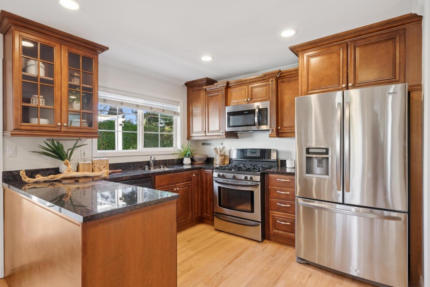 Detail Gallery Image 7 of 31 For 18724 Mccoy Ave, Saratoga,  CA 95070 - 3 Beds | 2 Baths