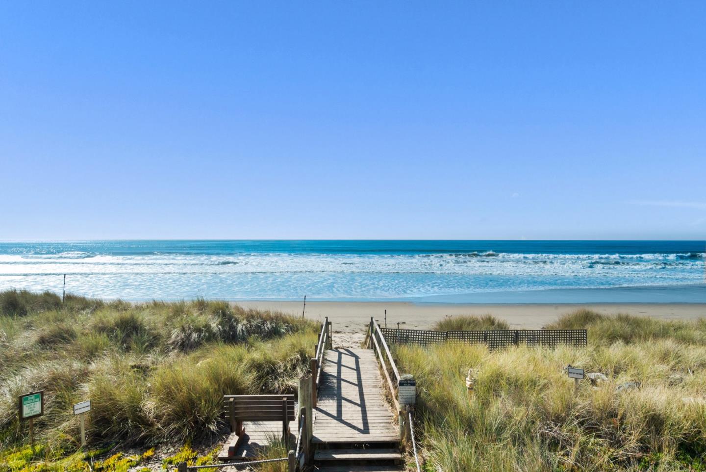 Detail Gallery Image 5 of 42 For 101 Shell Dr #255,  Watsonville,  CA 95076 - 2 Beds | 2 Baths