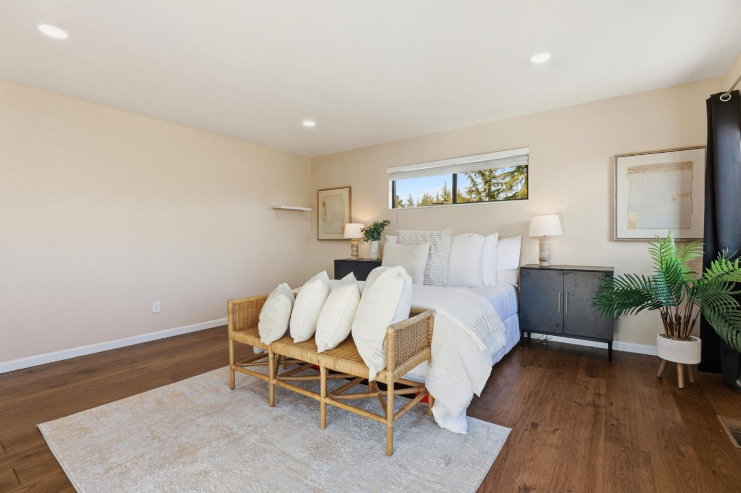 Detail Gallery Image 29 of 38 For 130 Georges Dr, Hollister,  CA 95023 - 3 Beds | 2 Baths
