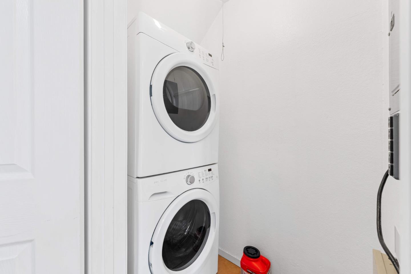 Detail Gallery Image 26 of 32 For 2051 Holly Branch Ct, Santa Clara,  CA 95050 - 2 Beds | 2 Baths