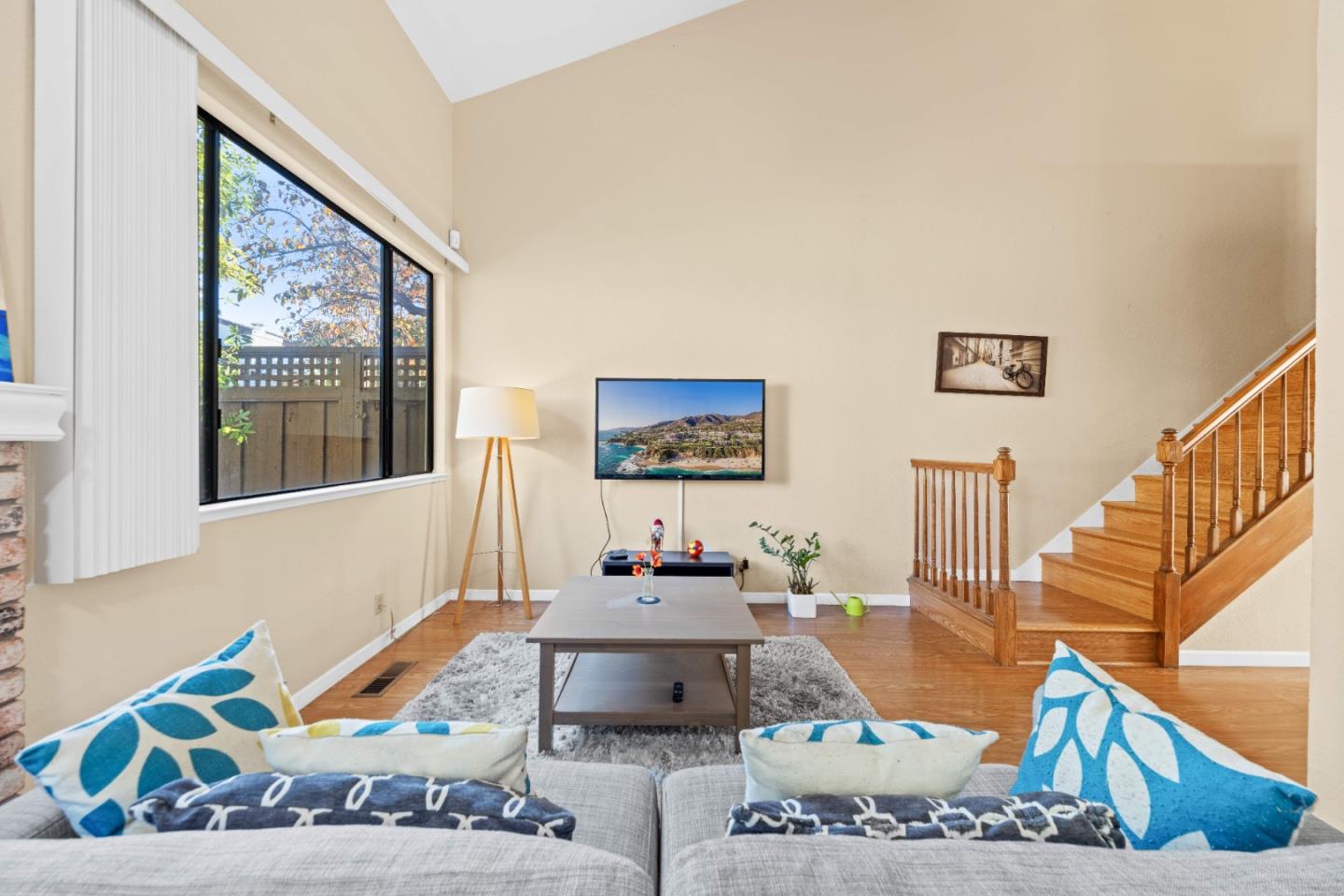Detail Gallery Image 5 of 32 For 2051 Holly Branch Ct, Santa Clara,  CA 95050 - 2 Beds | 2 Baths