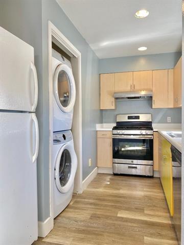 Detail Gallery Image 7 of 16 For 864 Laurel St a,  San Carlos,  CA 94070 - 2 Beds | 0 Baths