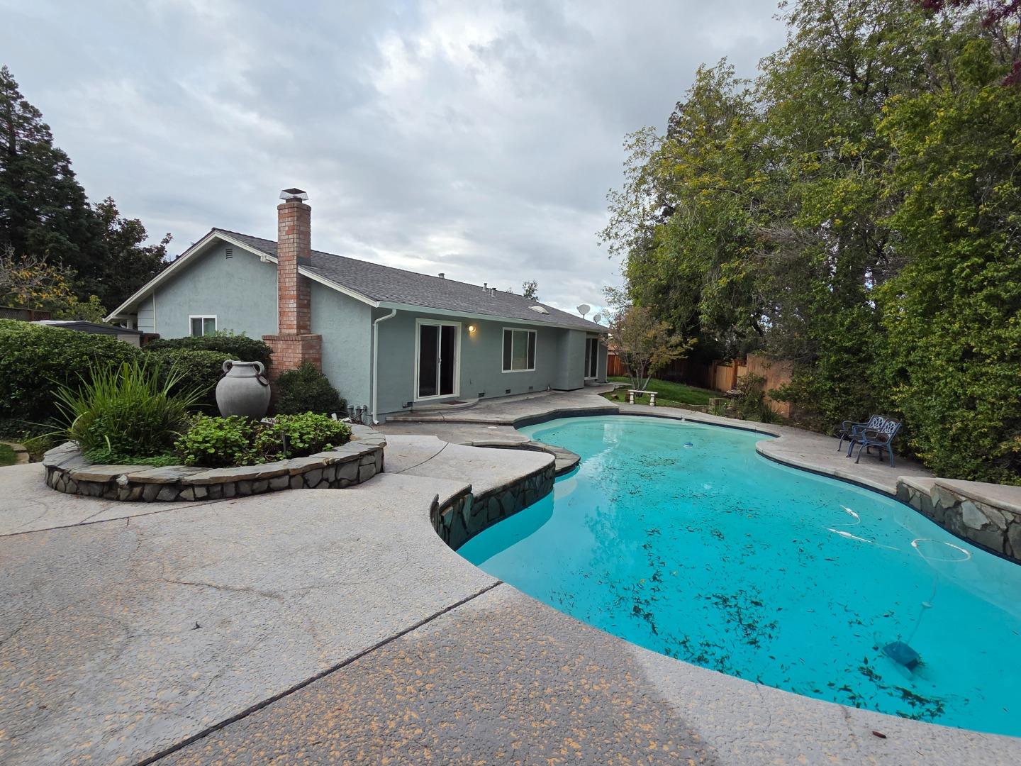 Detail Gallery Image 34 of 41 For 50 Nottingham Pl Pl, Clayton,  CA 94517 - 4 Beds | 2 Baths