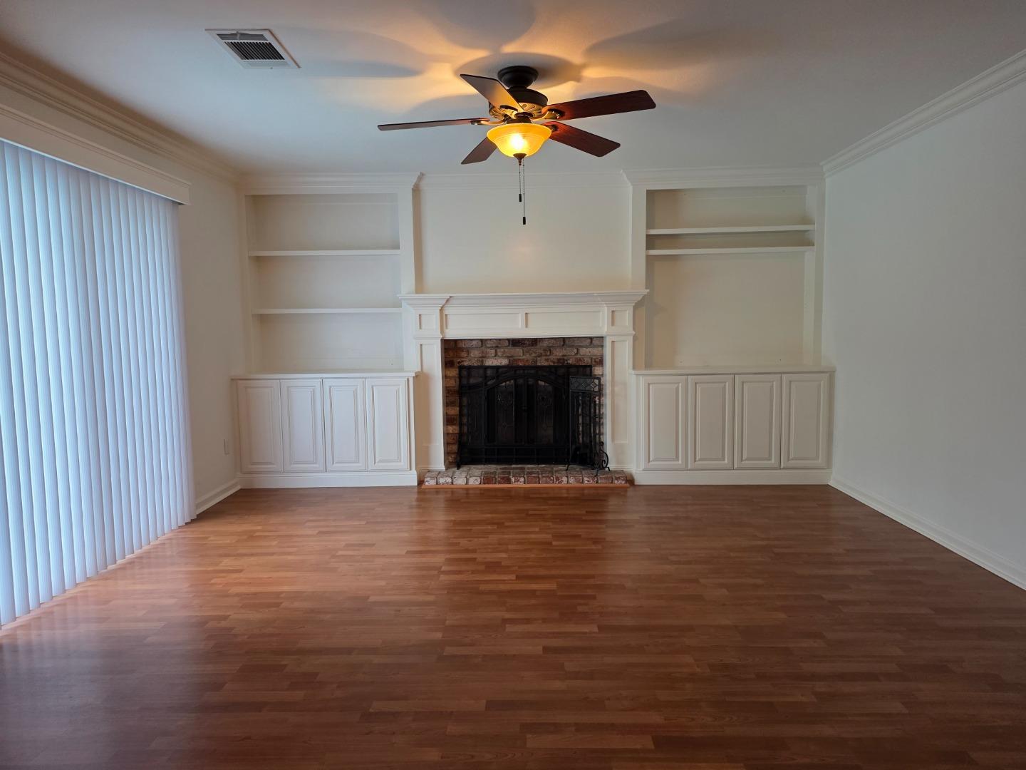 Detail Gallery Image 6 of 41 For 50 Nottingham Pl Pl, Clayton,  CA 94517 - 4 Beds | 2 Baths