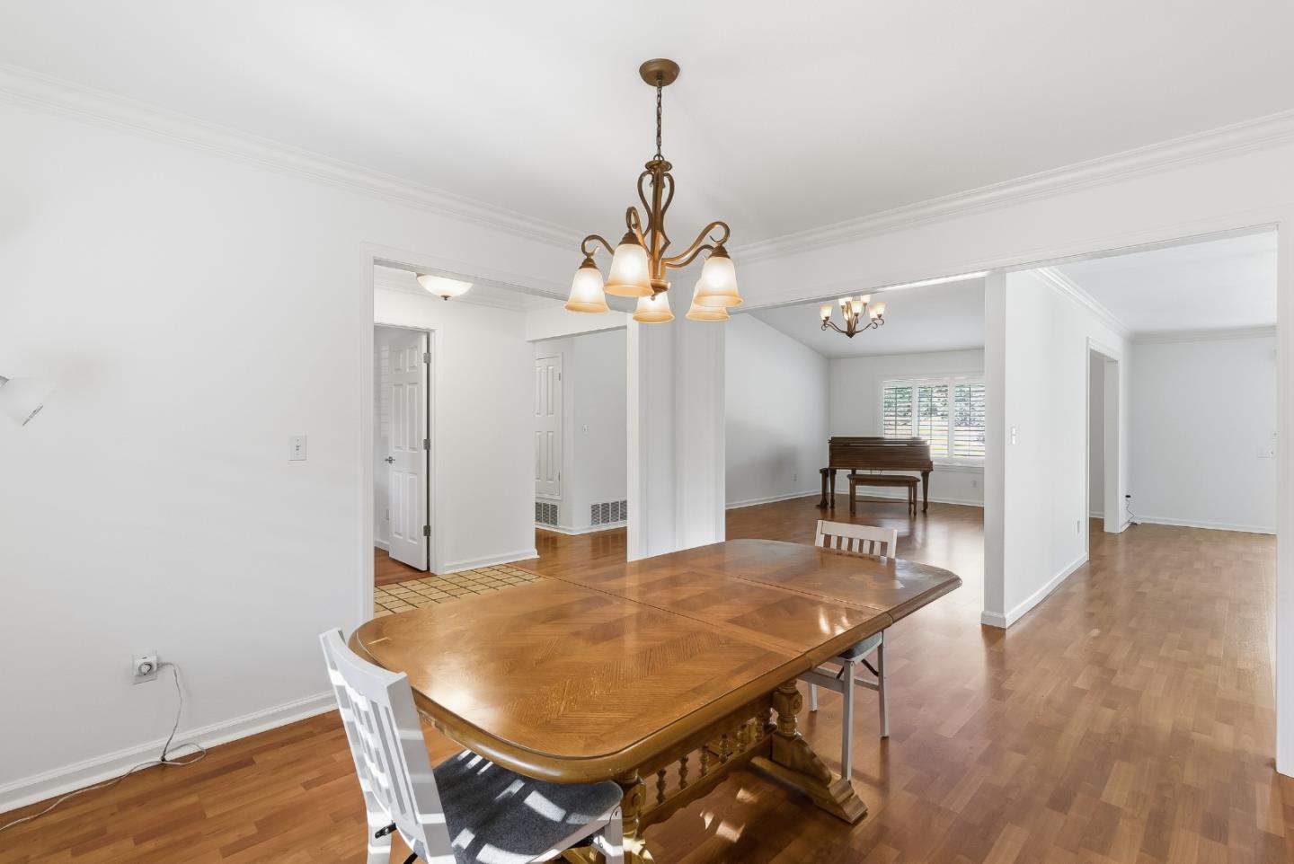 Detail Gallery Image 9 of 41 For 50 Nottingham Pl Pl, Clayton,  CA 94517 - 4 Beds | 2 Baths