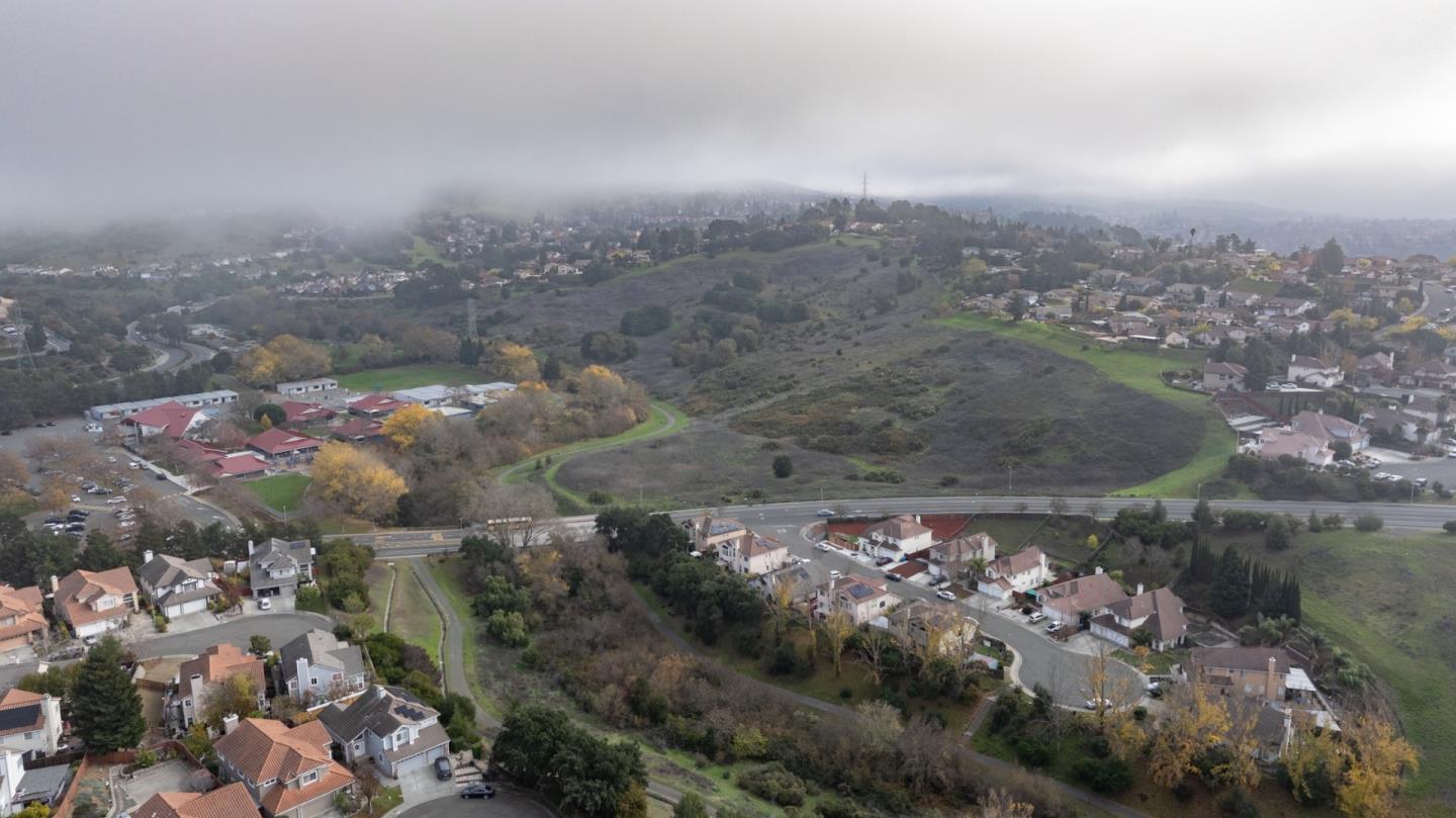 Detail Gallery Image 30 of 30 For 559 Topley Ct, Vallejo,  CA 94591 - 4 Beds | 3 Baths