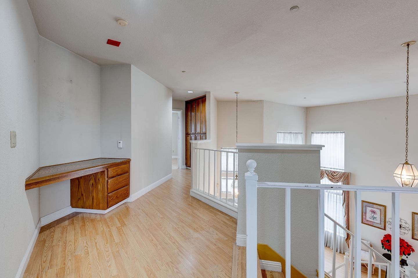 Detail Gallery Image 5 of 30 For 559 Topley Ct, Vallejo,  CA 94591 - 4 Beds | 3 Baths