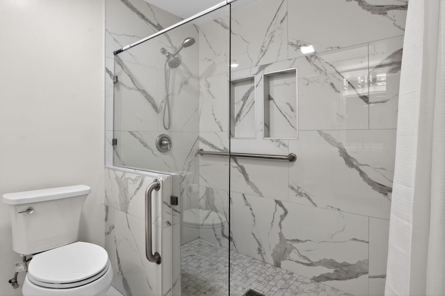 Photo #12: ML82029412 Listing: Photo #12