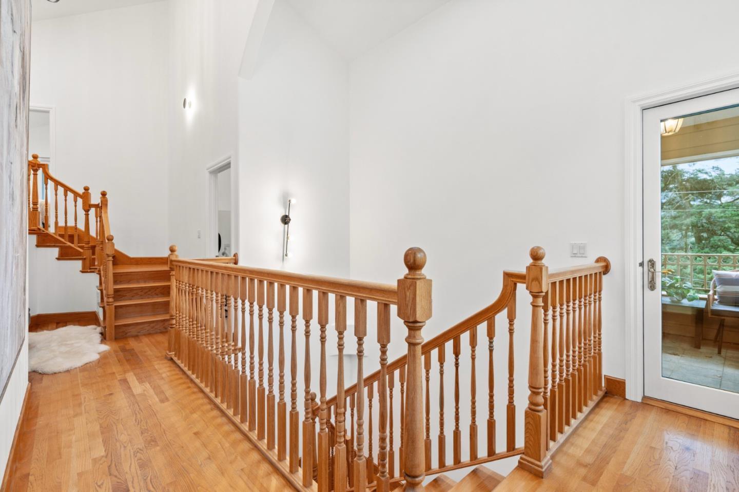 Detail Gallery Image 31 of 80 For 2220 Arrowhead Dr, Oakland,  CA 94611 - 4 Beds | 4/1 Baths