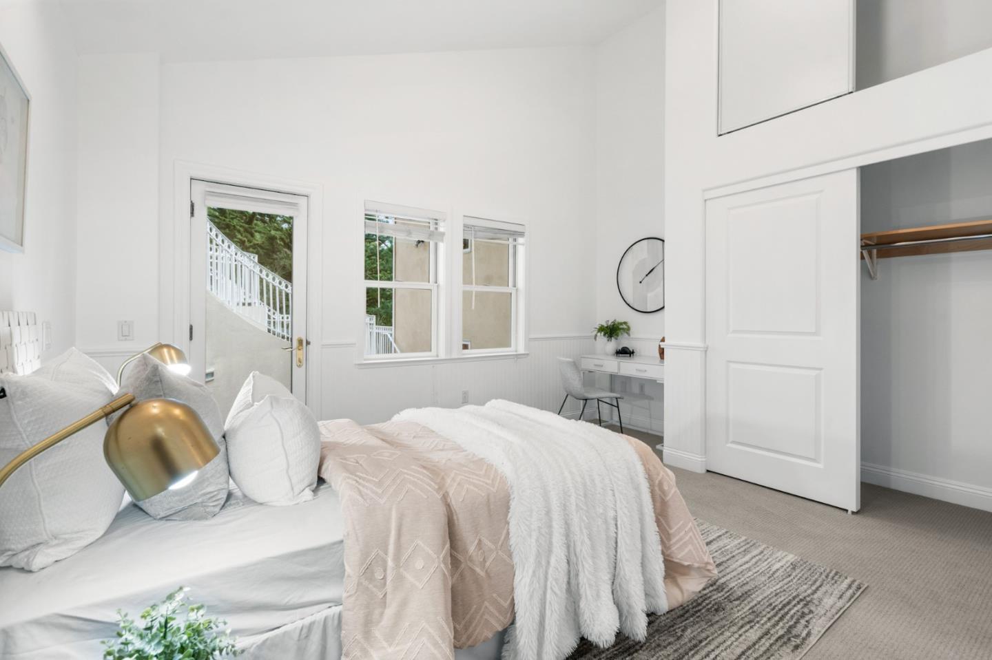 Detail Gallery Image 50 of 80 For 2220 Arrowhead Dr, Oakland,  CA 94611 - 4 Beds | 4/1 Baths