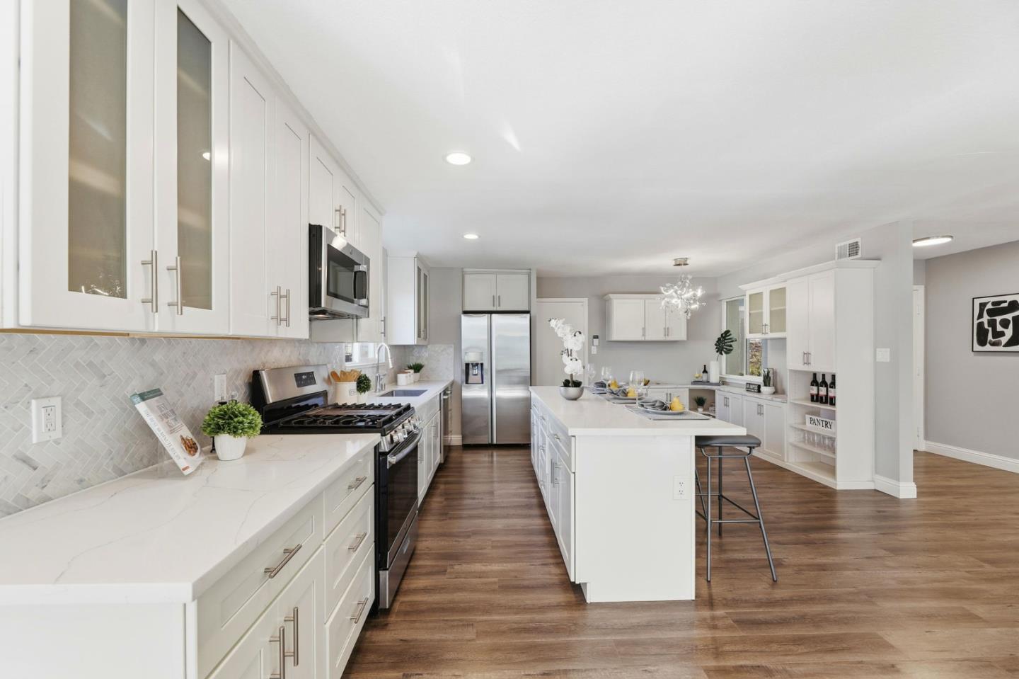 Detail Gallery Image 15 of 39 For 39735 Trinity Way, Fremont,  CA 94538 - 3 Beds | 2 Baths