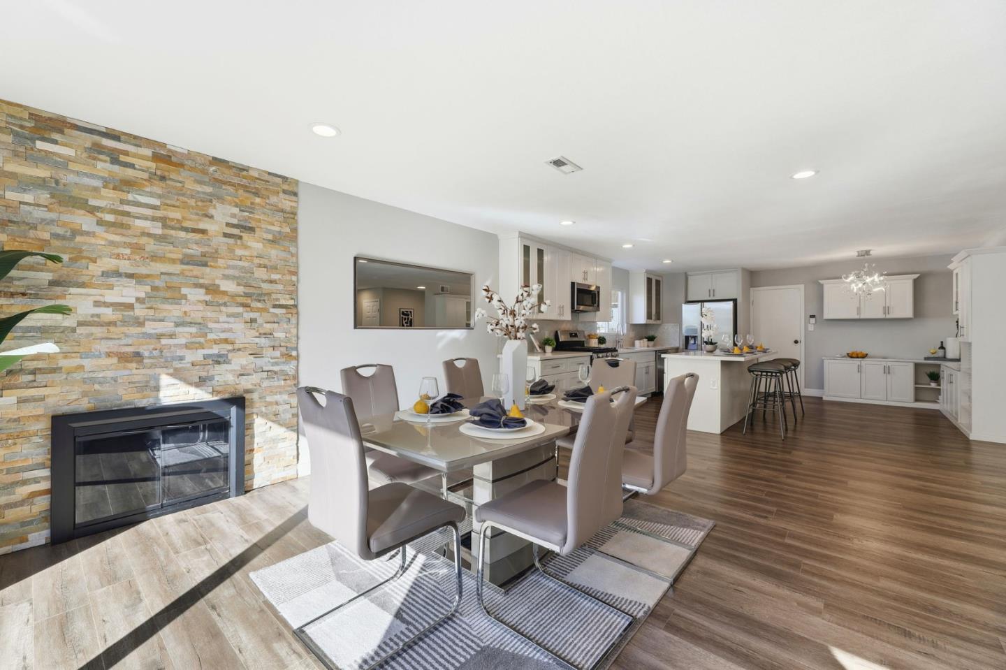 Detail Gallery Image 19 of 39 For 39735 Trinity Way, Fremont,  CA 94538 - 3 Beds | 2 Baths