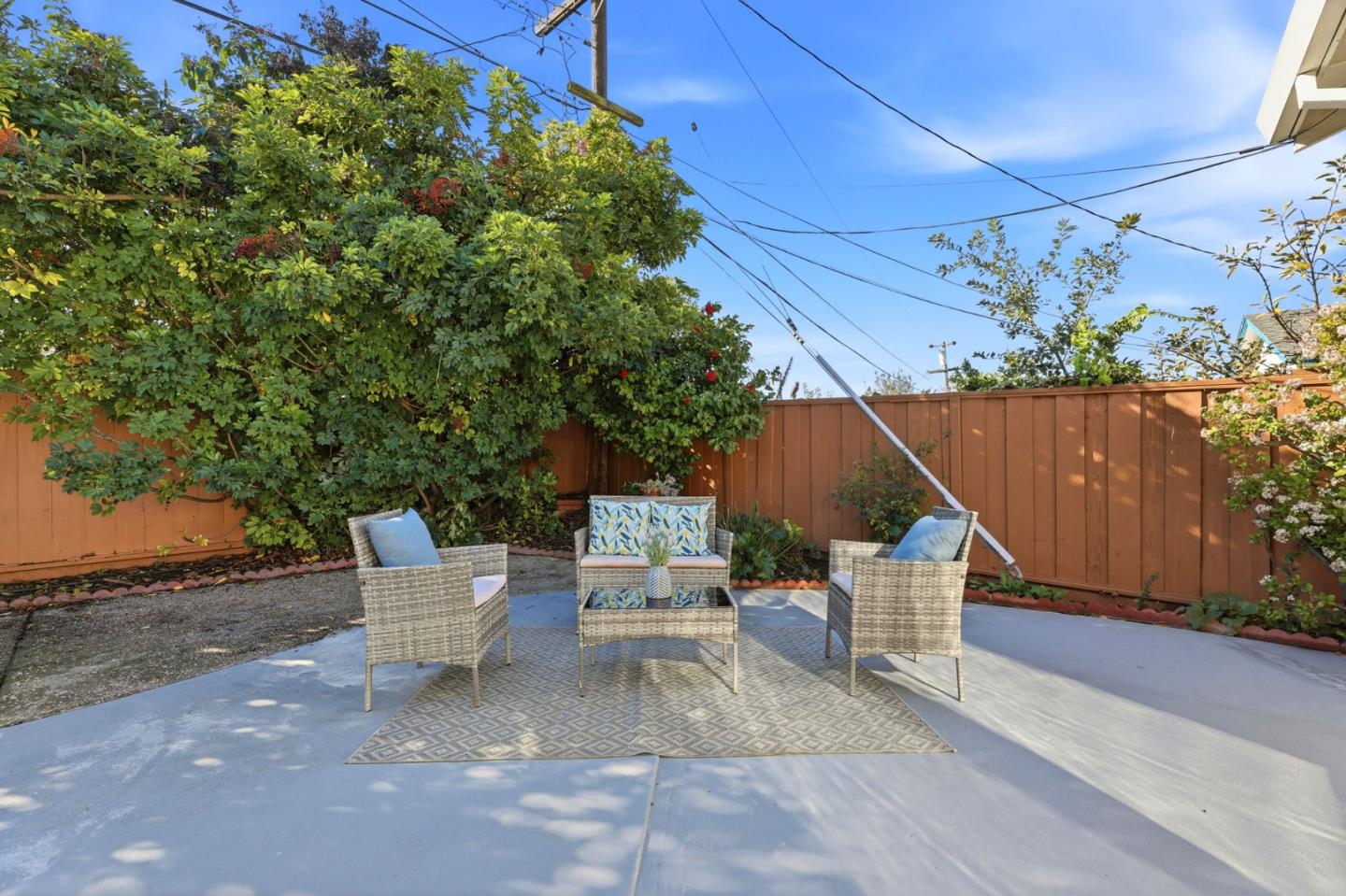 Detail Gallery Image 37 of 39 For 39735 Trinity Way, Fremont,  CA 94538 - 3 Beds | 2 Baths