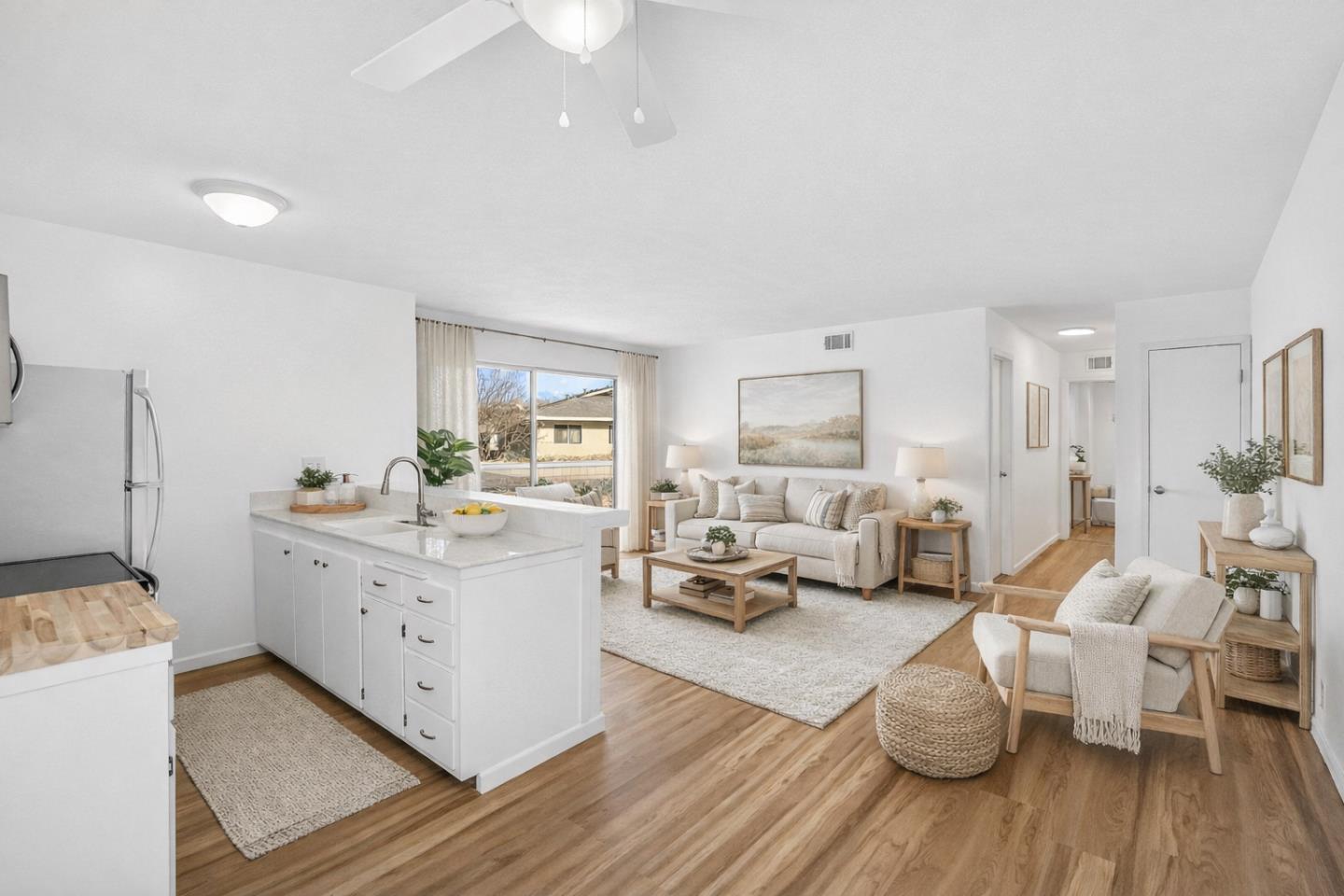 Detail Gallery Image 2 of 29 For 5577 Spinnaker Dr #4,  San Jose,  CA 95123 - 1 Beds | 1 Baths