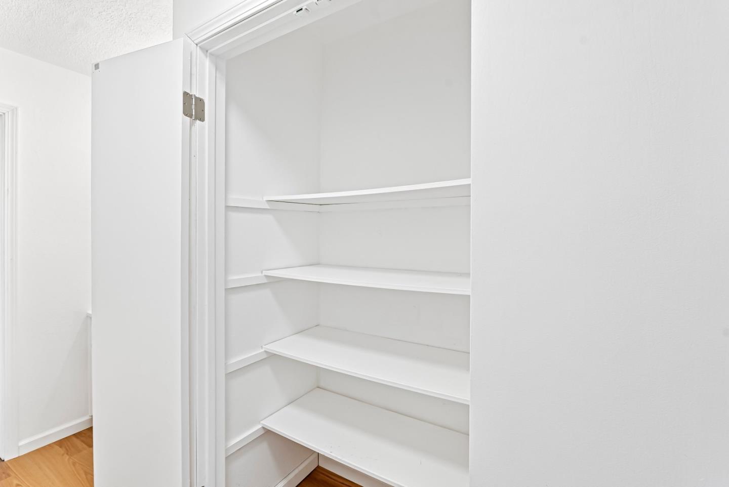 Detail Gallery Image 20 of 29 For 5577 Spinnaker Dr #4,  San Jose,  CA 95123 - 1 Beds | 1 Baths