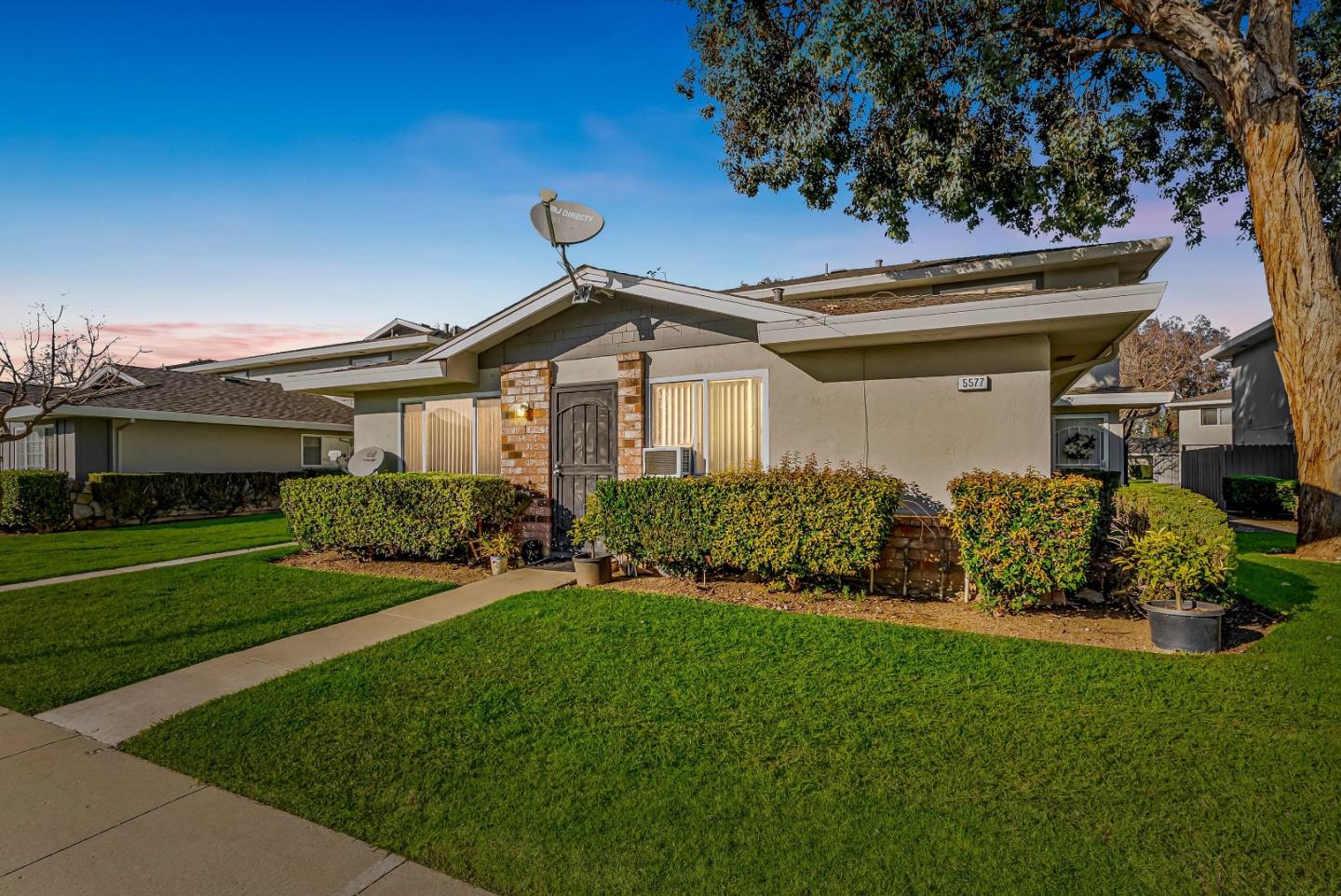 Detail Gallery Image 27 of 29 For 5577 Spinnaker Dr #4,  San Jose,  CA 95123 - 1 Beds | 1 Baths