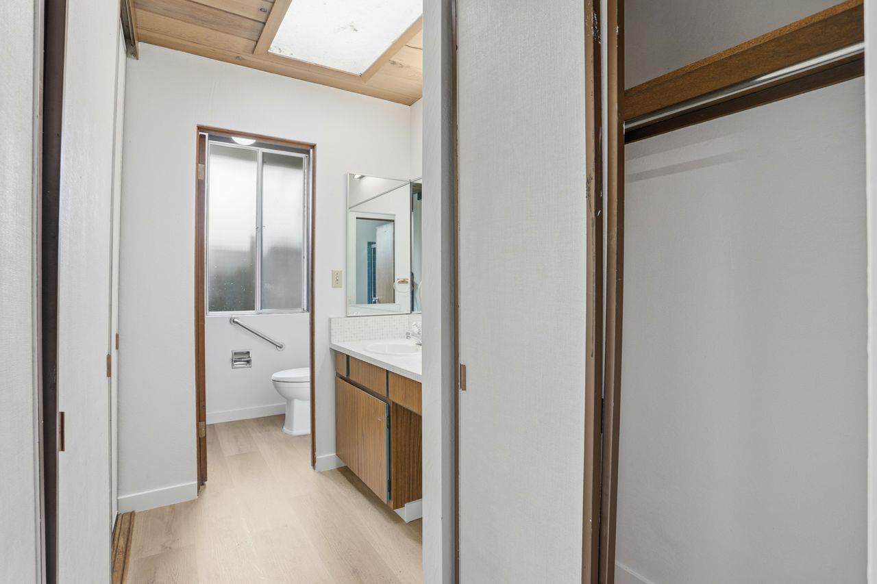 Detail Gallery Image 20 of 30 For 827 Cumberland Dr, Sunnyvale,  CA 94087 - 5 Beds | 3 Baths