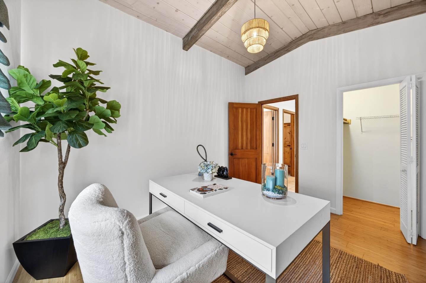 Detail Gallery Image 25 of 52 For 1122 Presidio Blvd, Pacific Grove,  CA 93950 - 3 Beds | 2 Baths