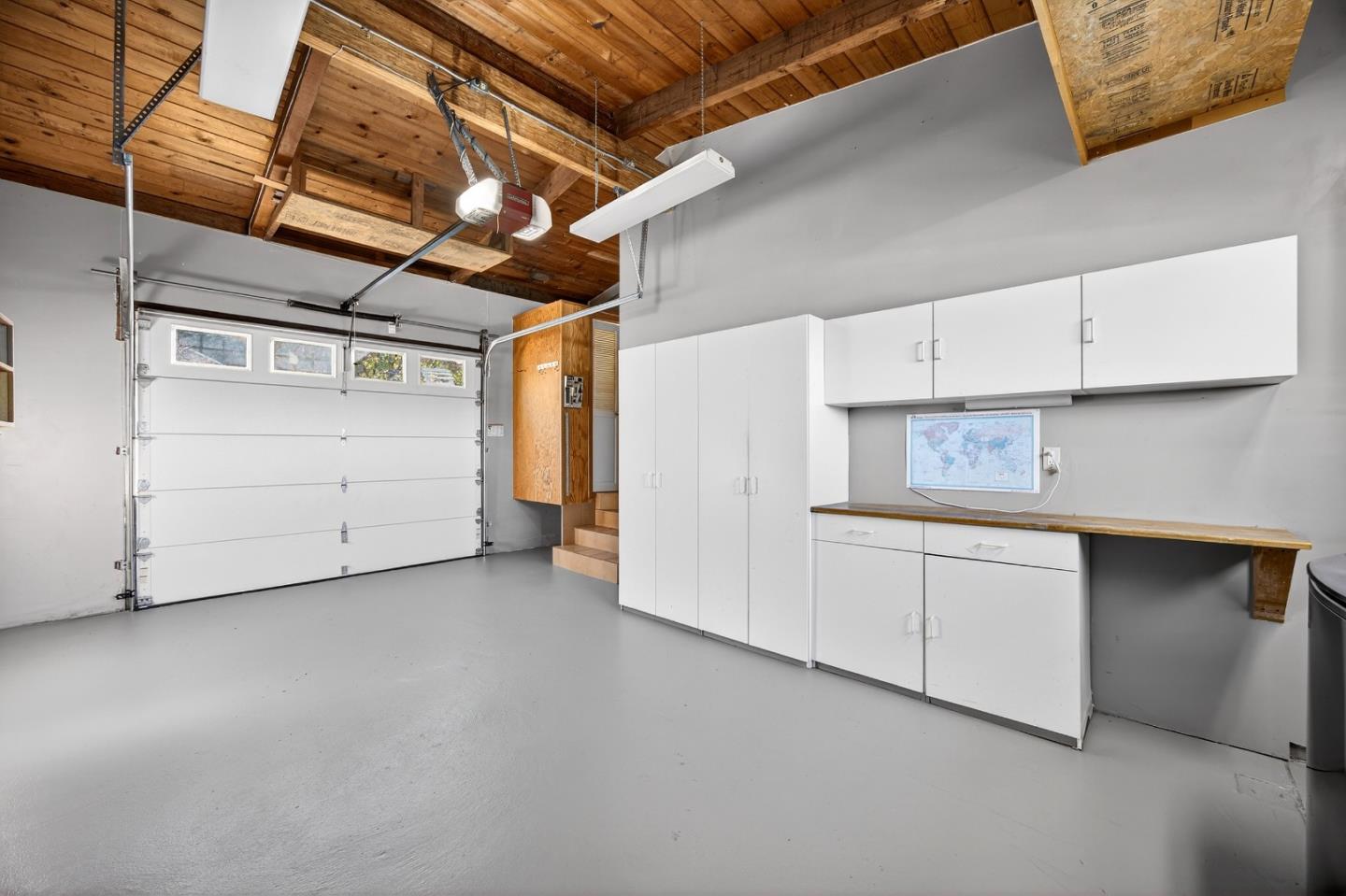 Detail Gallery Image 30 of 52 For 1122 Presidio Blvd, Pacific Grove,  CA 93950 - 3 Beds | 2 Baths