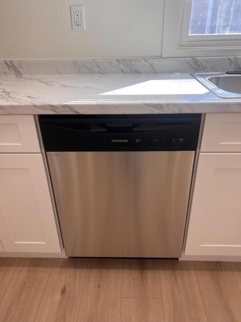 Detail Gallery Image 5 of 22 For 3499 E Bayshore Rd #112,  Redwood City,  CA 94063 - 2 Beds | 2 Baths