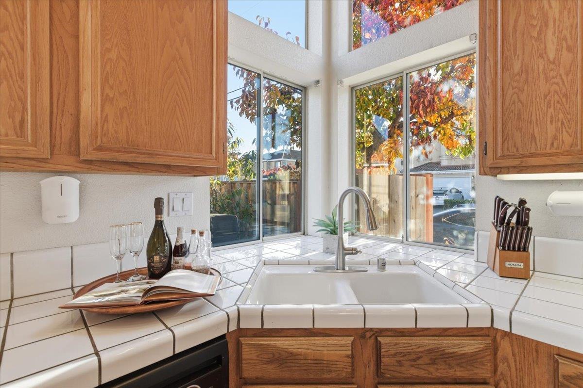 Detail Gallery Image 14 of 51 For 29273 Chance St, Hayward,  CA 94544 - 4 Beds | 3 Baths