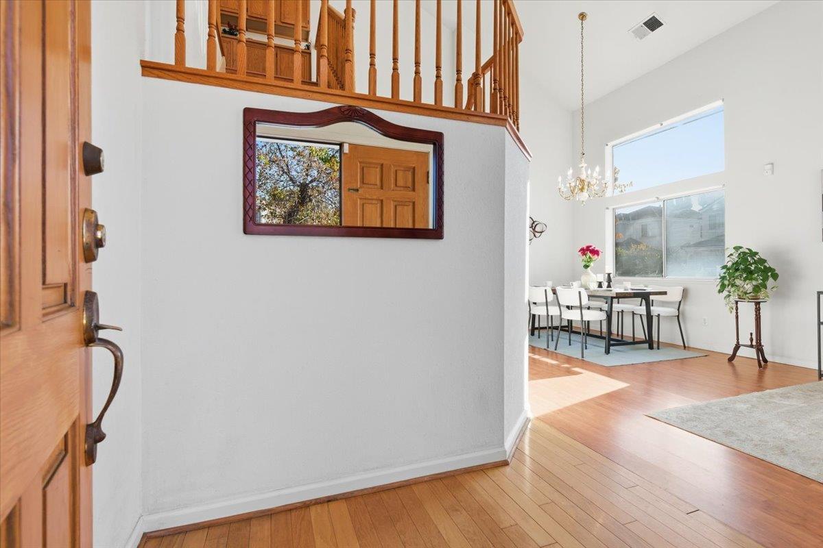 Detail Gallery Image 5 of 51 For 29273 Chance St, Hayward,  CA 94544 - 4 Beds | 3 Baths