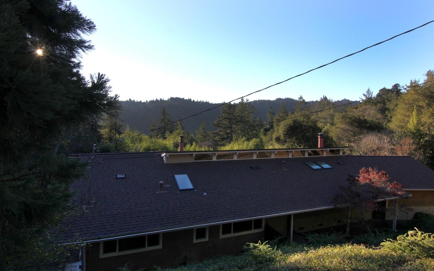 Detail Gallery Image 2 of 36 For 23416 Sunset Dr, Los Gatos,  CA 95033 - 3 Beds | 2 Baths