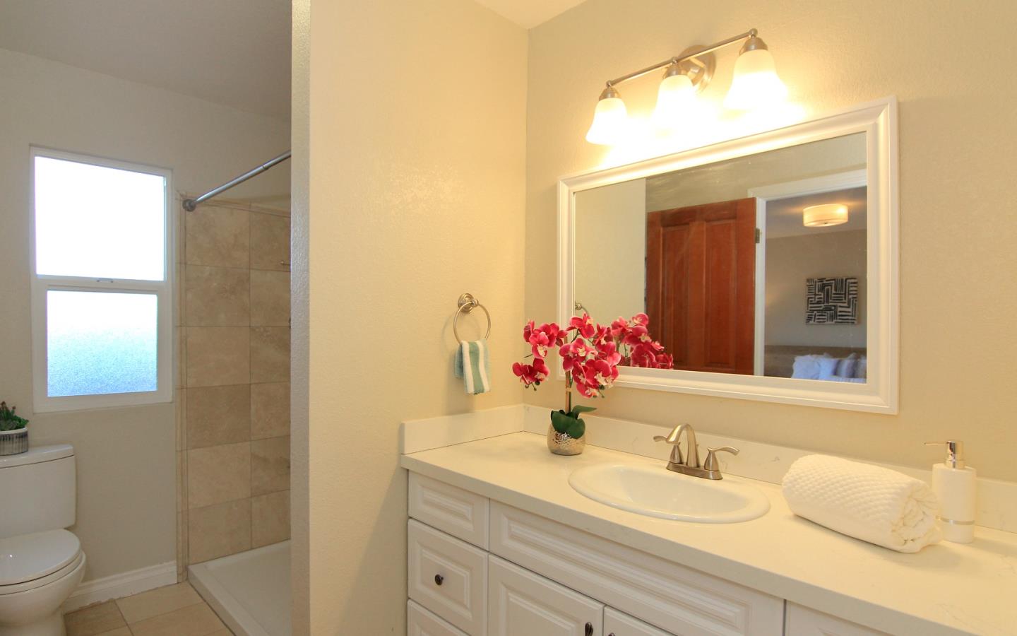 Detail Gallery Image 20 of 36 For 23416 Sunset Dr, Los Gatos,  CA 95033 - 3 Beds | 2 Baths