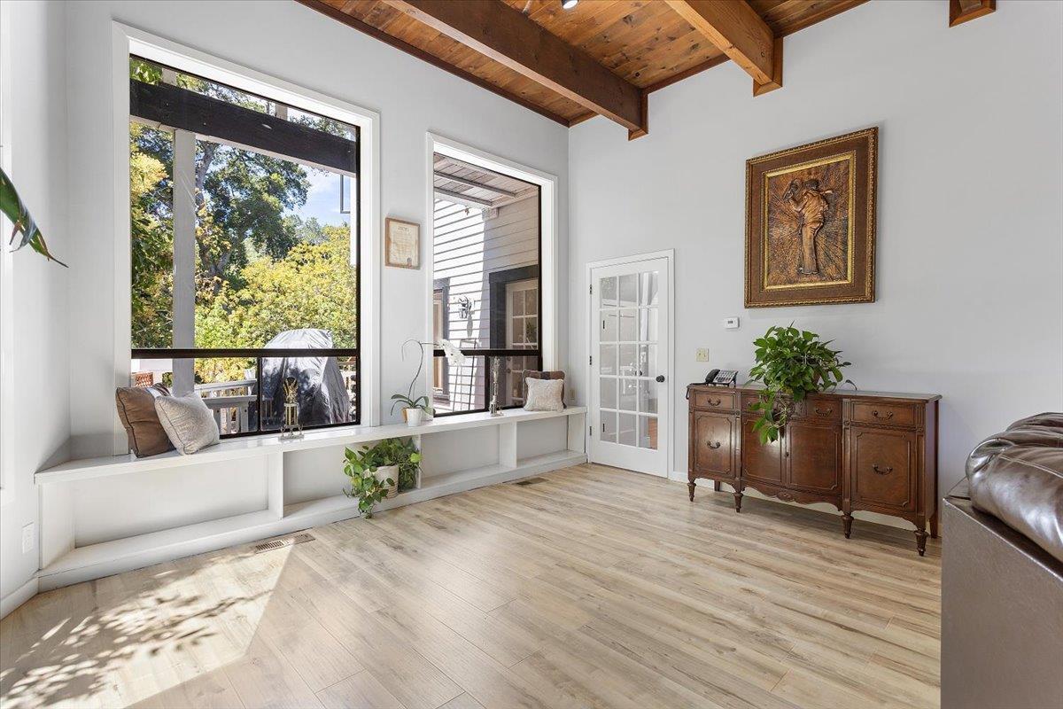 Detail Gallery Image 12 of 35 For 14275 Saratoga Ave, Saratoga,  CA 95070 - 7 Beds | 4 Baths