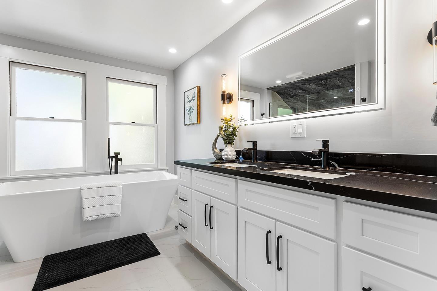 Detail Gallery Image 15 of 35 For 14275 Saratoga Ave, Saratoga,  CA 95070 - 7 Beds | 4 Baths