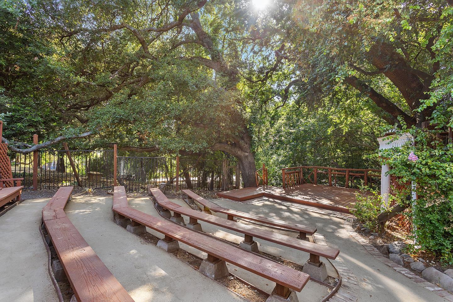 Detail Gallery Image 32 of 35 For 14275 Saratoga Ave, Saratoga,  CA 95070 - 7 Beds | 4 Baths