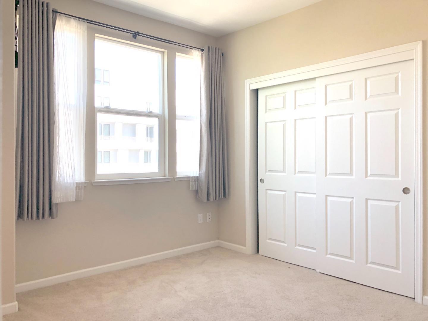 Detail Gallery Image 5 of 12 For 1502 Mccandless Dr, Milpitas,  CA 95035 - 2 Beds | 2/1 Baths