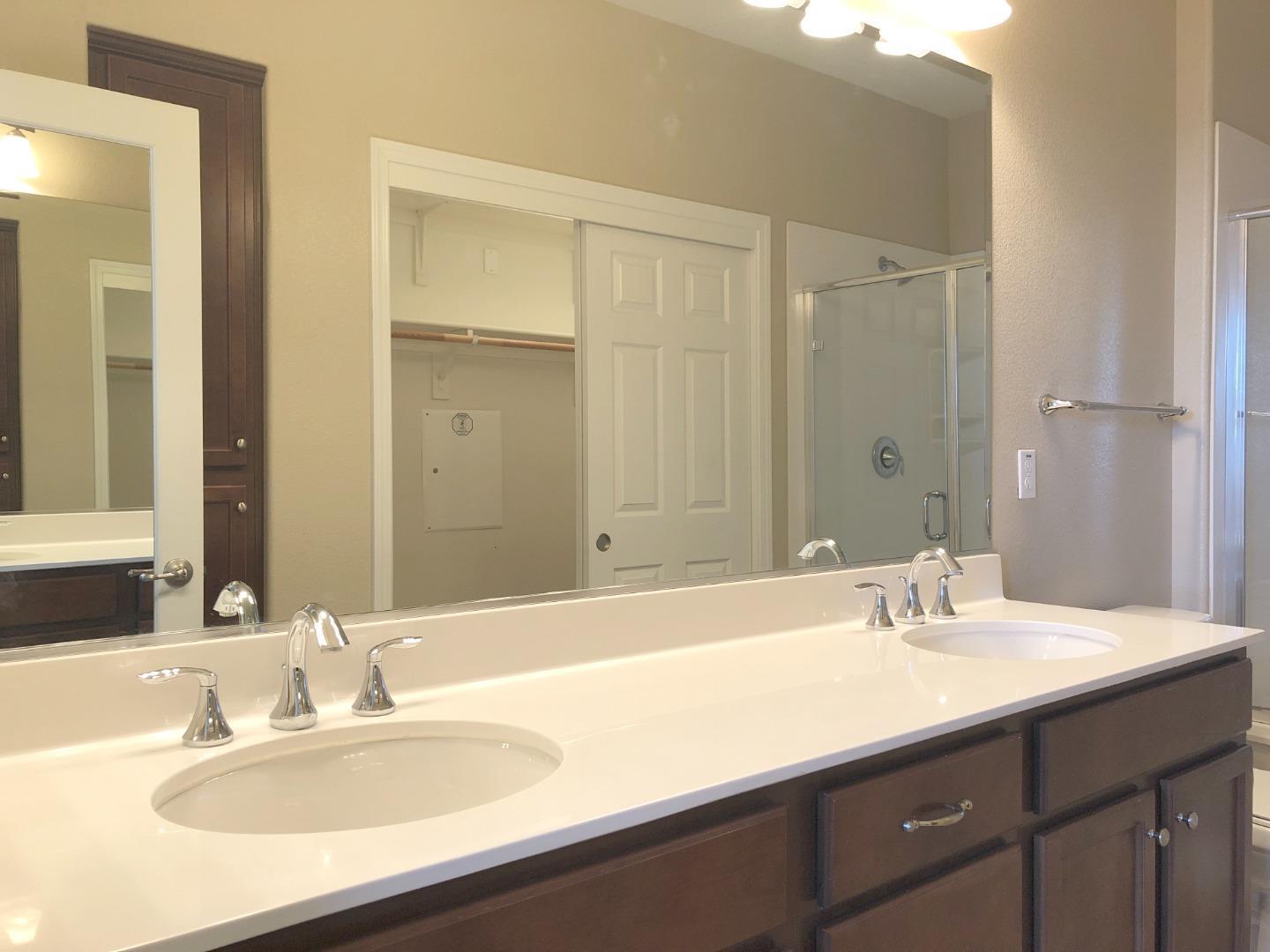 Detail Gallery Image 7 of 12 For 1502 Mccandless Dr, Milpitas,  CA 95035 - 2 Beds | 2/1 Baths