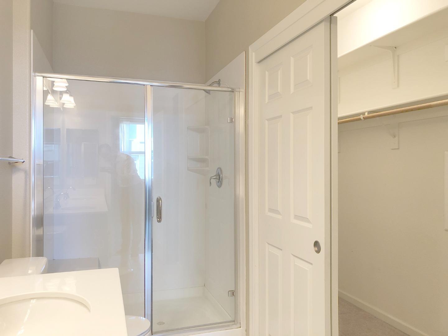 Detail Gallery Image 9 of 12 For 1502 Mccandless Dr, Milpitas,  CA 95035 - 2 Beds | 2/1 Baths