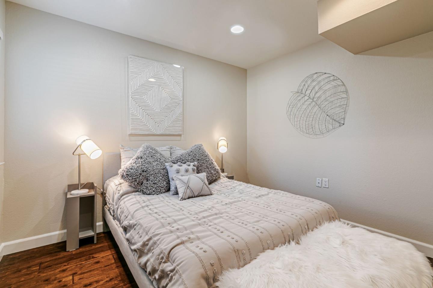 Detail Gallery Image 17 of 27 For 2128 Canoas Garden Ave #D,  San Jose,  CA 95125 - 2 Beds | 1/1 Baths
