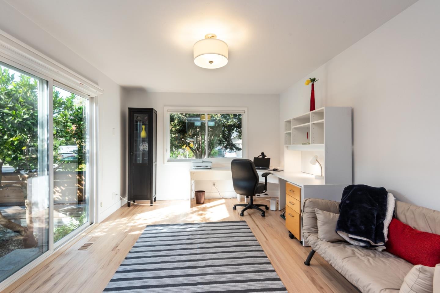 Detail Gallery Image 12 of 28 For 1891 Larkspur St, Yountville,  CA 94599 - 4 Beds | 2 Baths