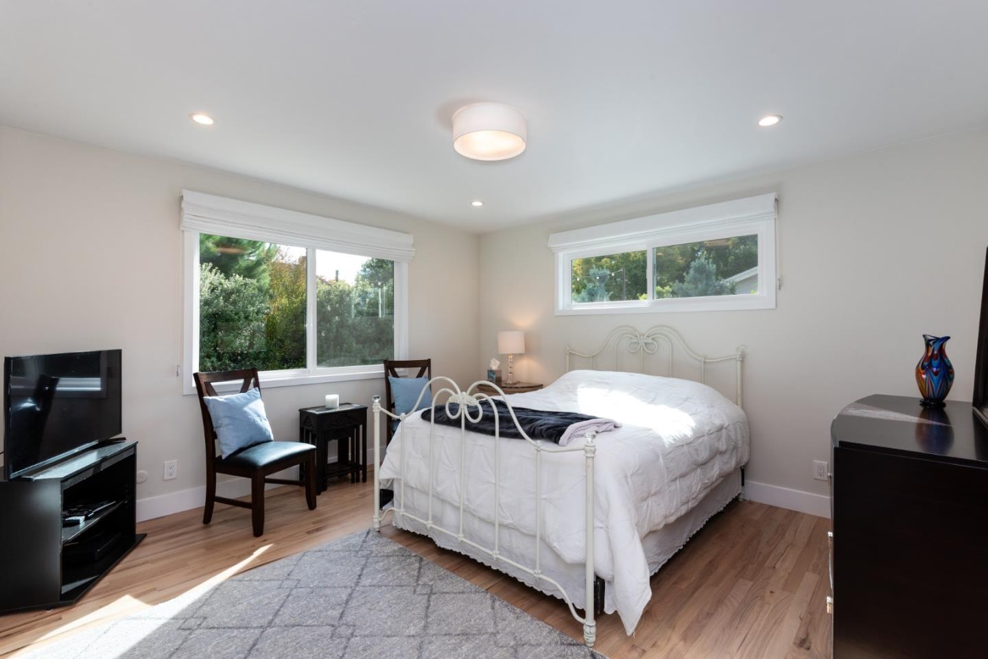 Detail Gallery Image 13 of 28 For 1891 Larkspur St, Yountville,  CA 94599 - 4 Beds | 2 Baths