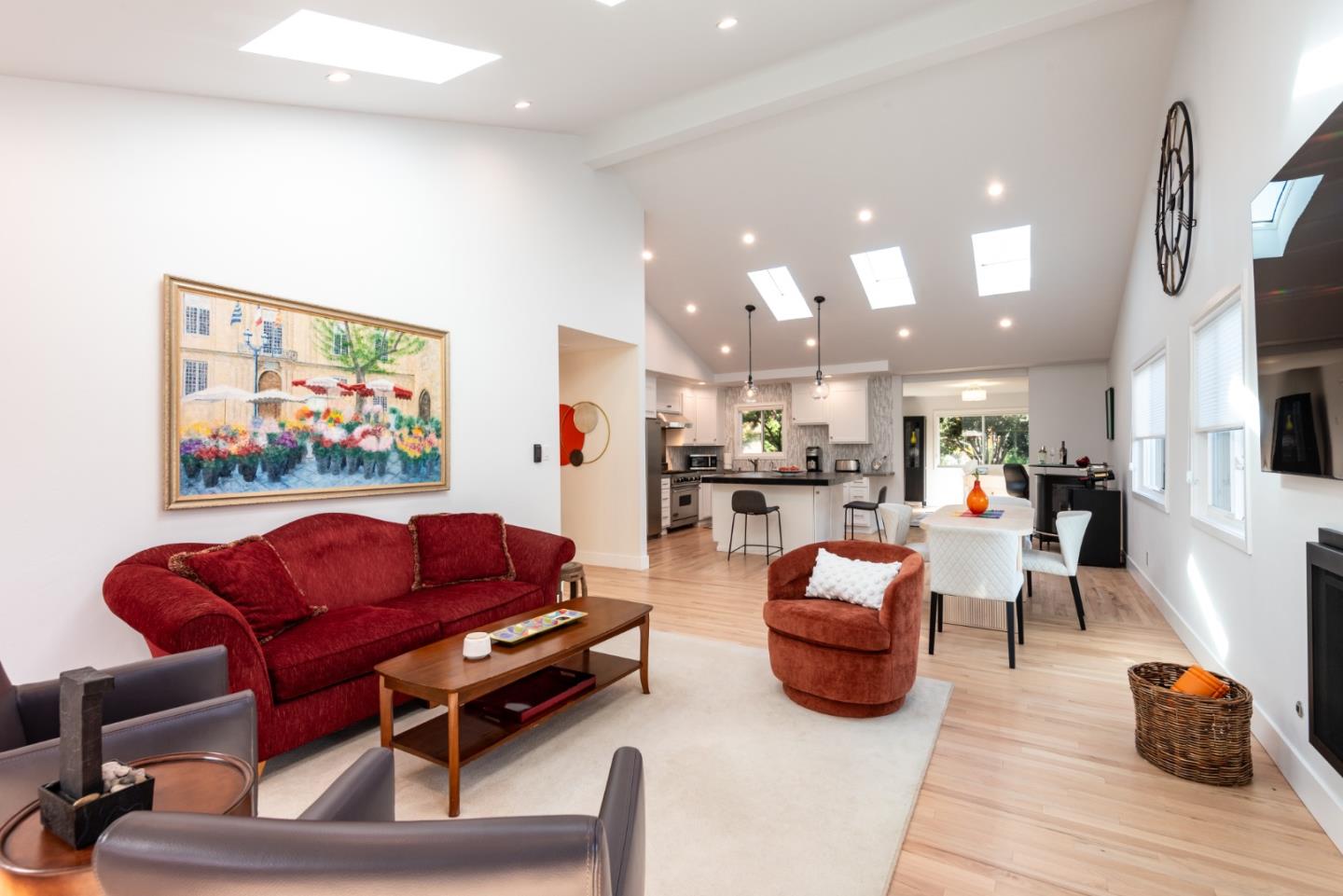 Detail Gallery Image 7 of 28 For 1891 Larkspur St, Yountville,  CA 94599 - 4 Beds | 2 Baths