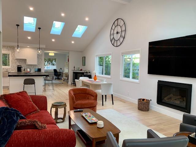 Detail Gallery Image 9 of 28 For 1891 Larkspur St, Yountville,  CA 94599 - 4 Beds | 2 Baths